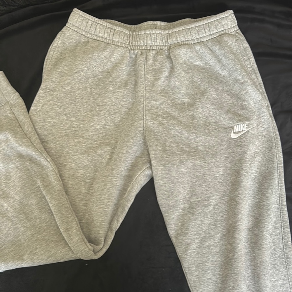Nike Sweatpants